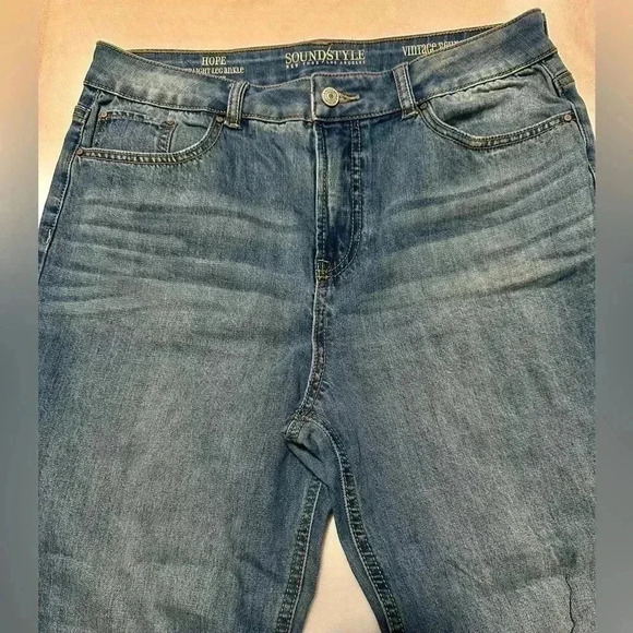 Sound/Style Hope Straight Leg Ankle Jeans. Size 10 - Picture 4 of 14